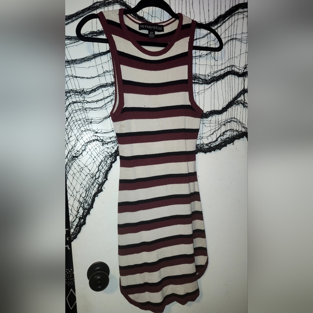 ✨️Revamped Maroon and White Striped Tank Top✨️